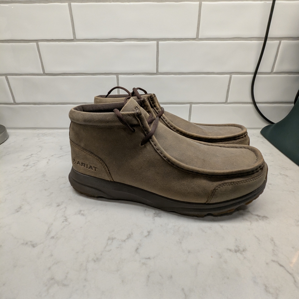 Ariat Men's Tan Chukka Boots